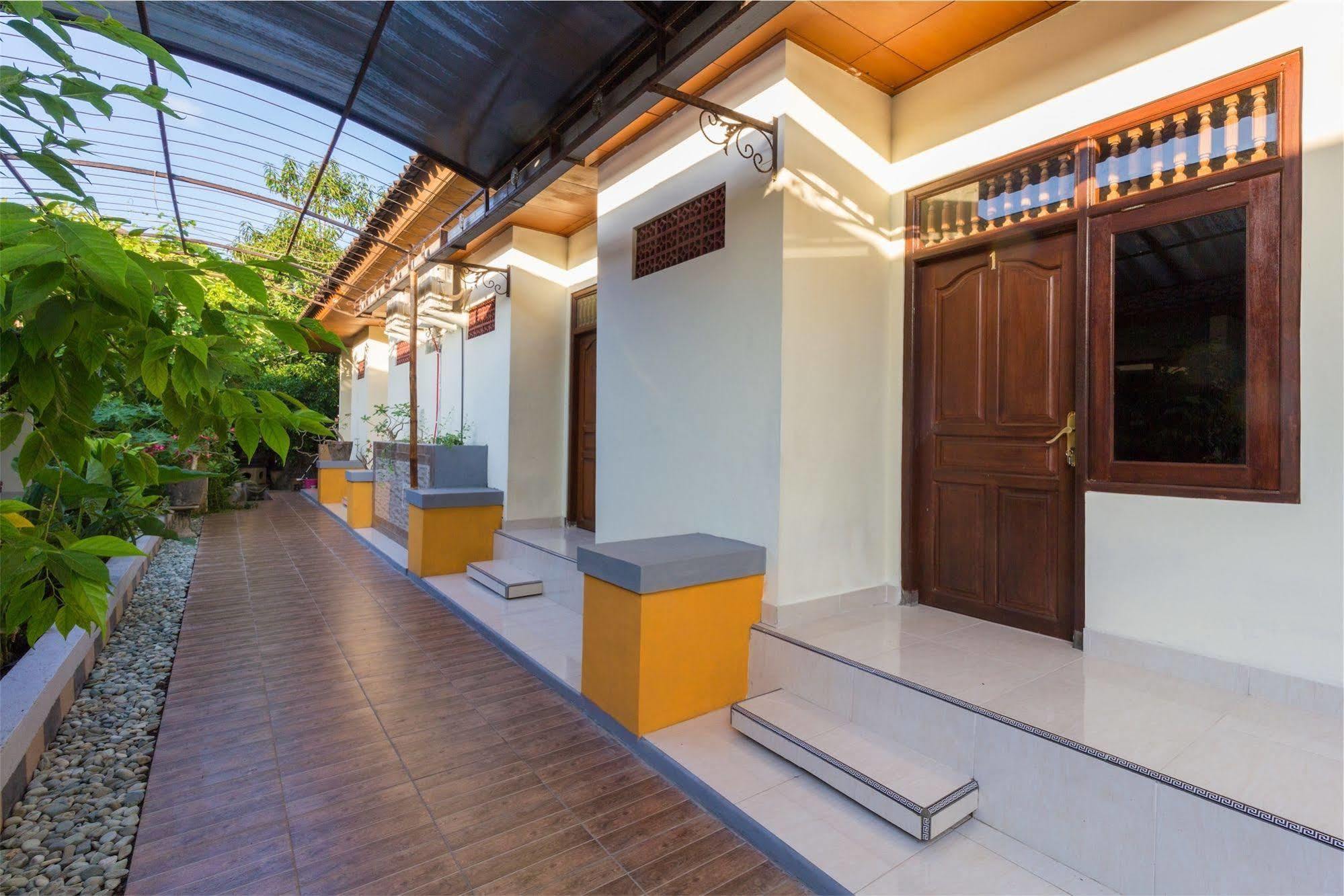 Reddoorz @ Sehati Raya Kuta Legian  Exterior photo